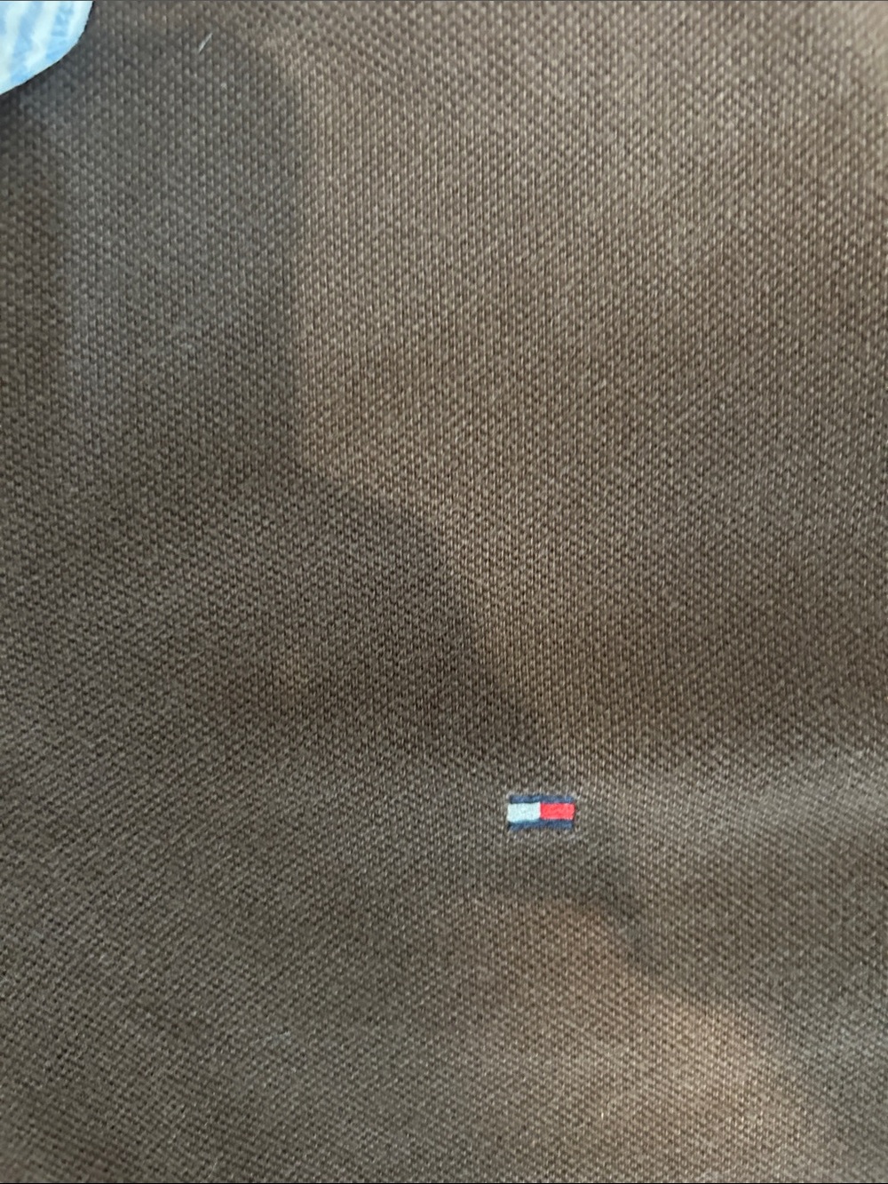 Tommy Hilfiger Men’s Dark Brown Polo with Signature Flag - Picture 3 of 4